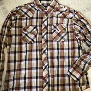 Wrangler pearl snap Brown plaid Western Shirt